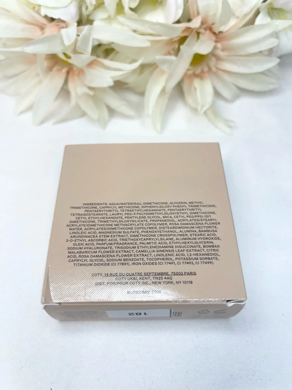 Burberry Matte Glow Cushion Compact Foundation 20 Fair Cool
